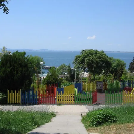 студия у моря в комплексе Palm Marina * Ravda