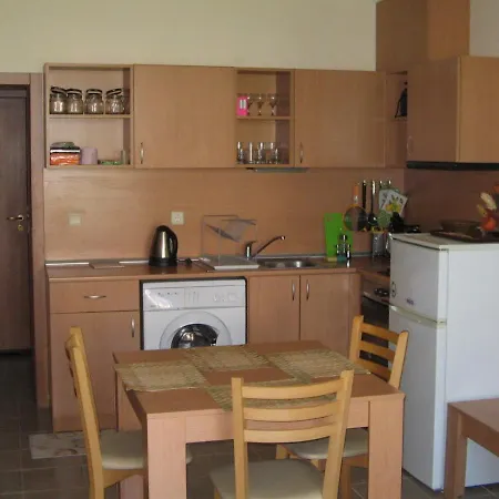 студия у моря в комплексе Palm Marina Apartment